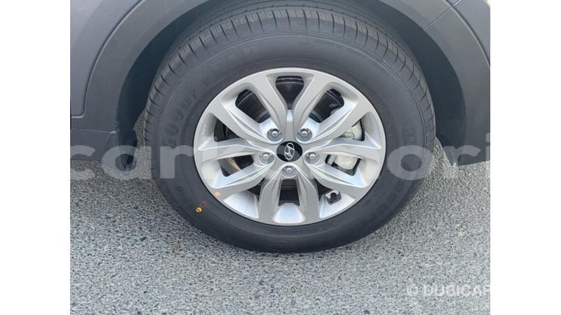 Big with watermark hyundai creta great comore import dubai 2238