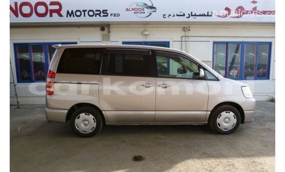 Buy Import Toyota Voxy Other Car in Import - Dubai in Great Comore Buy Import Toyota Voxy Other Car in Import - Dubai in Great Comore