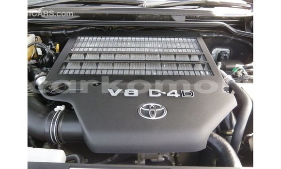 Buy Import Toyota Land Cruiser Other Car in Import - Dubai in Great Comore Buy Import Toyota Land Cruiser Other Car in Import - Dubai in Great Comore