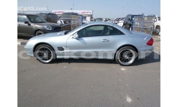 Acheter Import Voiture Mercedes-Benz 190 Autre à Import - Dubai, Grande Comore Acheter Import Voiture Mercedes-Benz 190 Autre à Import - Dubai, Grande Comore