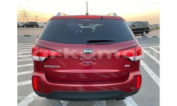 Acheter Import Voiture Kia Sorento Rouge à Import - Dubai, Grande Comore Acheter Import Voiture Kia Sorento Rouge à Import - Dubai, Grande Comore