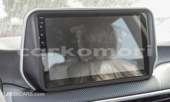 Buy Import Hyundai Tucson White Car in Import - Dubai in Great Comore Buy Import Hyundai Tucson White Car in Import - Dubai in Great Comore