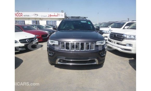 Acheter Import Voiture Jeep Grand Cherokee Autre à Import - Dubai, Grande Comore Acheter Import Voiture Jeep Grand Cherokee Autre à Import - Dubai, Grande Comore