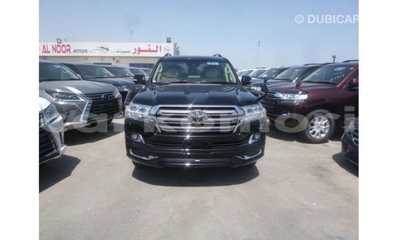 Buy Import Toyota Land Cruiser Black Car in Import - Dubai in Great Comore Buy Import Toyota Land Cruiser Black Car in Import - Dubai in Great Comore