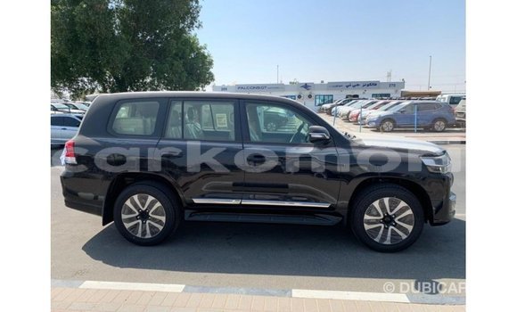 Buy Import Toyota Land Cruiser Black Car in Import - Dubai in Great Comore Buy Import Toyota Land Cruiser Black Car in Import - Dubai in Great Comore