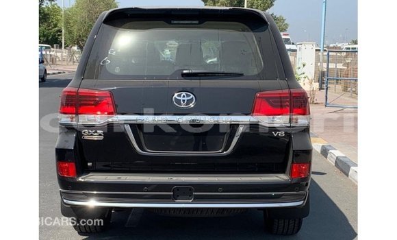 Buy Import Toyota Land Cruiser Black Car in Import - Dubai in Great Comore Buy Import Toyota Land Cruiser Black Car in Import - Dubai in Great Comore