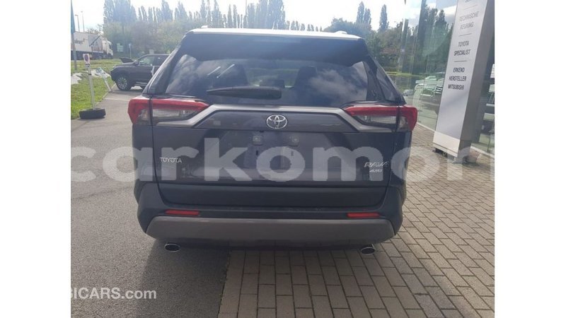 Big with watermark toyota 4runner great comore import dubai 2282