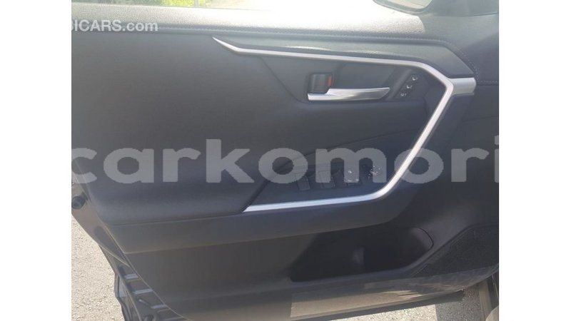 Big with watermark toyota 4runner grande comore import dubai 2282
