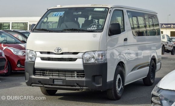 Buy Import Toyota Hiace White Car in Import - Dubai in Great Comore Buy Import Toyota Hiace White Car in Import - Dubai in Great Comore