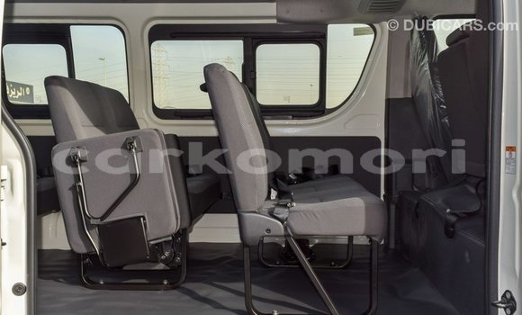 Buy Import Toyota Hiace White Car in Import - Dubai in Great Comore Buy Import Toyota Hiace White Car in Import - Dubai in Great Comore