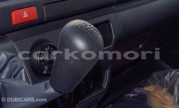 Buy Import Toyota Hiace White Car in Import - Dubai in Great Comore Buy Import Toyota Hiace White Car in Import - Dubai in Great Comore