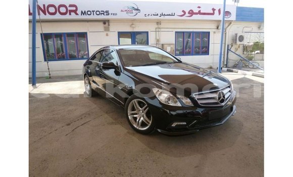 Buy Import Mercedes-Benz 250 Black Car in Import - Dubai in Great Comore Buy Import Mercedes-Benz 250 Black Car in Import - Dubai in Great Comore