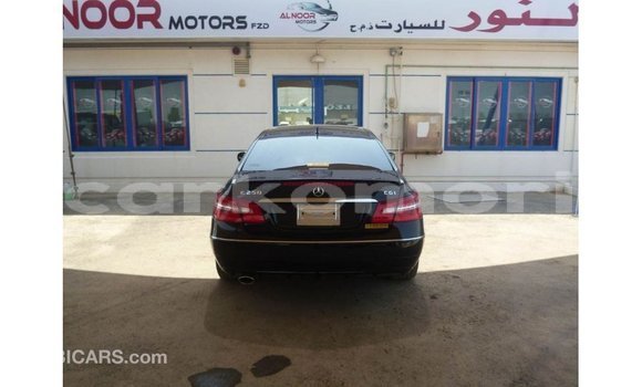 Buy Import Mercedes-Benz 250 Black Car in Import - Dubai in Great Comore Buy Import Mercedes-Benz 250 Black Car in Import - Dubai in Great Comore
