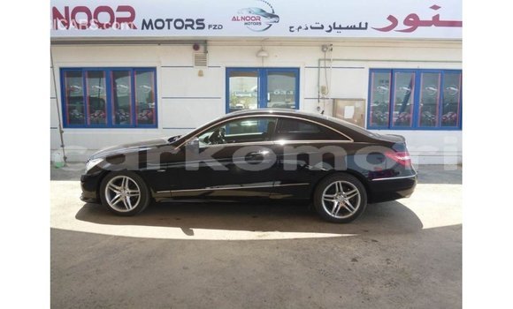 Buy Import Mercedes-Benz 250 Black Car in Import - Dubai in Great Comore Buy Import Mercedes-Benz 250 Black Car in Import - Dubai in Great Comore