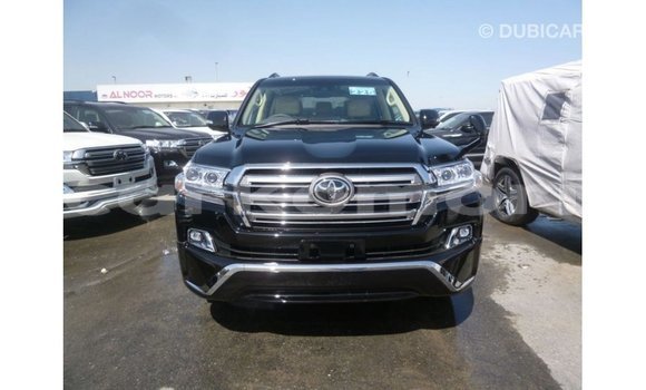 Buy Import Toyota Land Cruiser Black Car in Import - Dubai in Great Comore Buy Import Toyota Land Cruiser Black Car in Import - Dubai in Great Comore