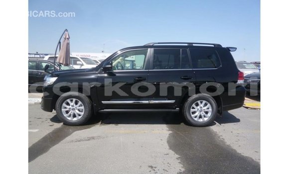 Buy Import Toyota Land Cruiser Black Car in Import - Dubai in Great Comore Buy Import Toyota Land Cruiser Black Car in Import - Dubai in Great Comore