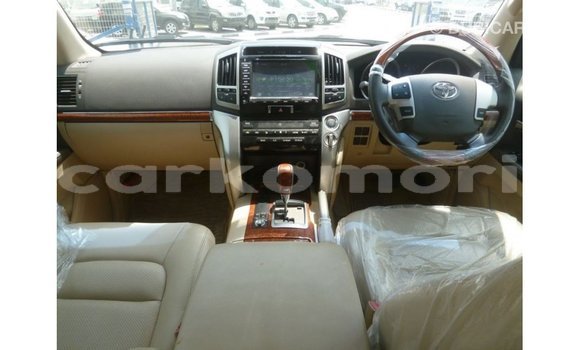 Buy Import Toyota Land Cruiser Black Car in Import - Dubai in Great Comore Buy Import Toyota Land Cruiser Black Car in Import - Dubai in Great Comore