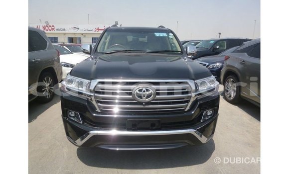 Buy Import Toyota Land Cruiser Black Car in Import - Dubai in Great Comore Buy Import Toyota Land Cruiser Black Car in Import - Dubai in Great Comore
