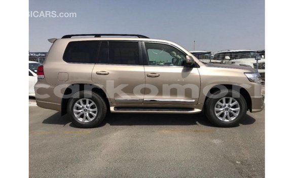 Buy Import Toyota Land Cruiser Other Car in Import - Dubai in Great Comore Buy Import Toyota Land Cruiser Other Car in Import - Dubai in Great Comore