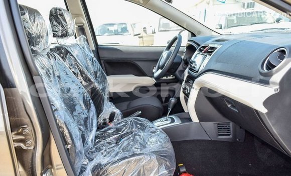 Acheter Import Voiture Toyota Rush Marron à Import - Dubai, Grande Comore Acheter Import Voiture Toyota Rush Marron à Import - Dubai, Grande Comore