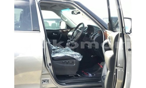 Acheter Import Voiture Nissan Patrol Autre à Import - Dubai, Grande Comore Acheter Import Voiture Nissan Patrol Autre à Import - Dubai, Grande Comore