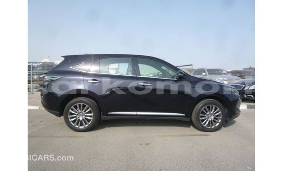 Acheter Import Voiture Toyota Harrier Noir à Import - Dubai, Grande Comore Acheter Import Voiture Toyota Harrier Noir à Import - Dubai, Grande Comore
