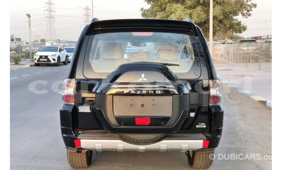 Buy Import Mitsubishi Pajero Black Car in Import - Dubai in Great Comore Buy Import Mitsubishi Pajero Black Car in Import - Dubai in Great Comore