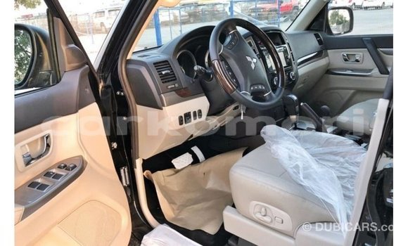 Buy Import Mitsubishi Pajero Black Car in Import - Dubai in Great Comore Buy Import Mitsubishi Pajero Black Car in Import - Dubai in Great Comore