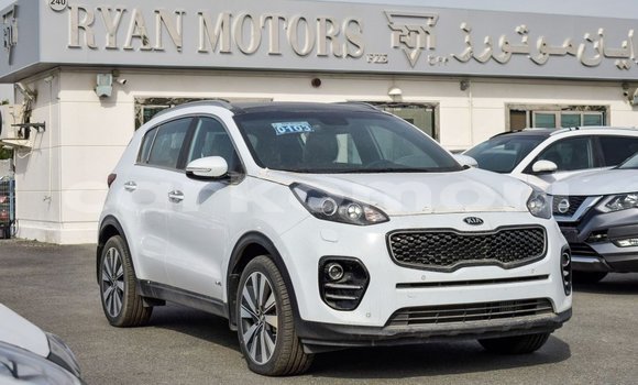 Buy Import Kia Sportage White Car in Import - Dubai in Great Comore Buy Import Kia Sportage White Car in Import - Dubai in Great Comore