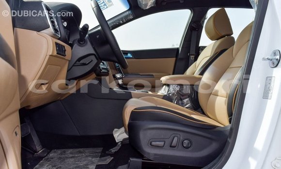 Buy Import Kia Sportage White Car in Import - Dubai in Great Comore Buy Import Kia Sportage White Car in Import - Dubai in Great Comore