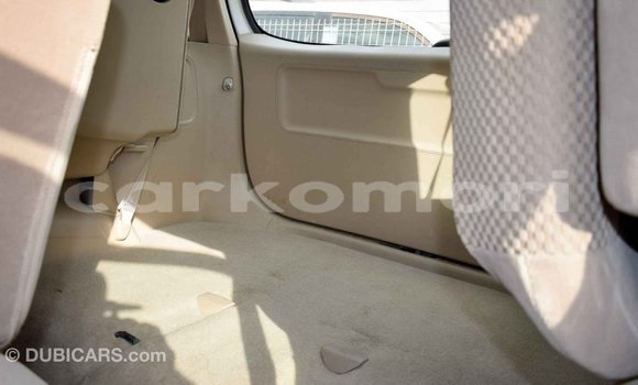 Acheter Import Voiture Toyota Fortuner Blanc à Import - Dubai, Grande Comore Acheter Import Voiture Toyota Fortuner Blanc à Import - Dubai, Grande Comore