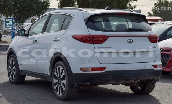 Buy Import Kia Sportage White Car in Import - Dubai in Great Comore Buy Import Kia Sportage White Car in Import - Dubai in Great Comore