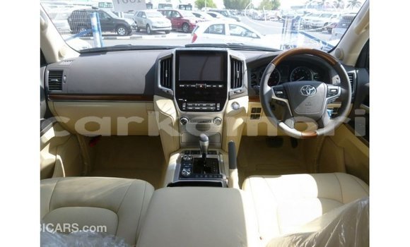 Buy Import Toyota Land Cruiser Black Car in Import - Dubai in Great Comore Buy Import Toyota Land Cruiser Black Car in Import - Dubai in Great Comore