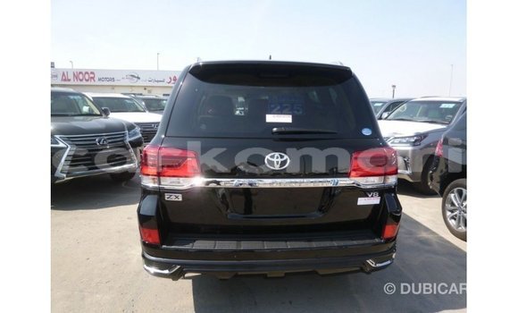 Buy Import Toyota Land Cruiser Black Car in Import - Dubai in Great Comore Buy Import Toyota Land Cruiser Black Car in Import - Dubai in Great Comore