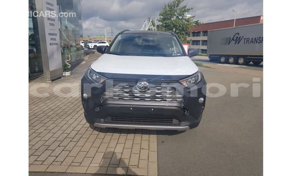 Buy Import Toyota RAV4 Other Car in Import - Dubai in Great Comore Buy Import Toyota RAV4 Other Car in Import - Dubai in Great Comore