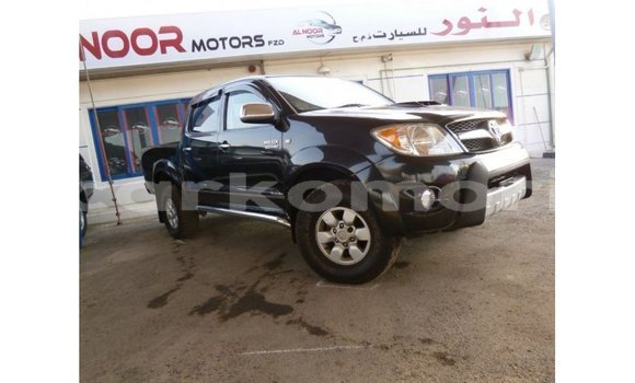 Acheter Import Voiture Toyota Hilux Noir à Import - Dubai, Grande Comore Acheter Import Voiture Toyota Hilux Noir à Import - Dubai, Grande Comore