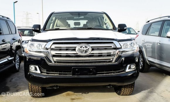 Acheter Import Voiture Toyota Land Cruiser Noir à Import - Dubai, Grande Comore Acheter Import Voiture Toyota Land Cruiser Noir à Import - Dubai, Grande Comore