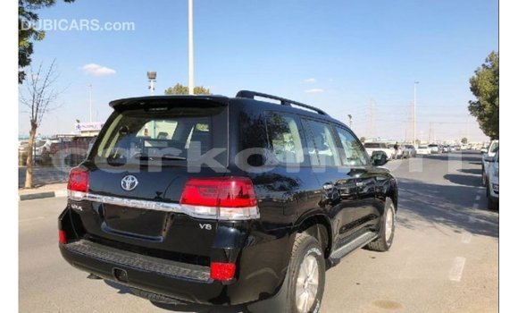 Buy Import Toyota Land Cruiser Black Car in Import - Dubai in Great Comore Buy Import Toyota Land Cruiser Black Car in Import - Dubai in Great Comore