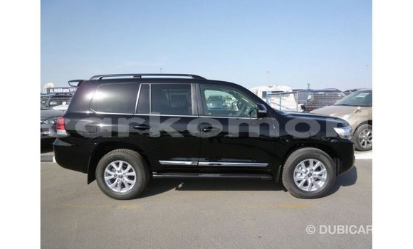 Buy Import Toyota Land Cruiser Black Car in Import - Dubai in Great Comore Buy Import Toyota Land Cruiser Black Car in Import - Dubai in Great Comore