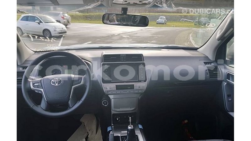 Big with watermark toyota prado grande comore import dubai 2363