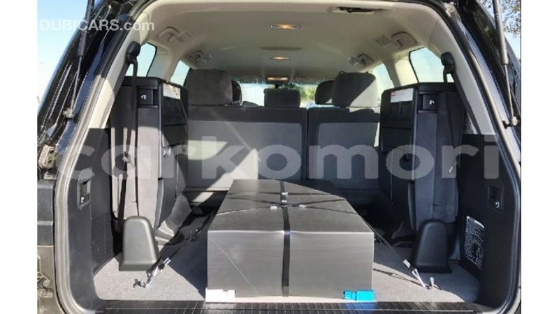 Big with watermark toyota land cruiser grande comore import dubai 2364