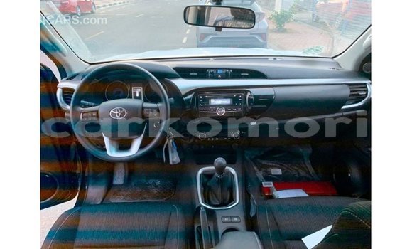 Buy Import Toyota Hilux Black Car in Import - Dubai in Great Comore Buy Import Toyota Hilux Black Car in Import - Dubai in Great Comore