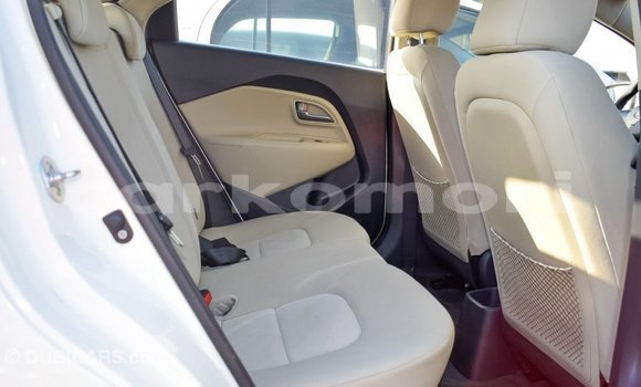Acheter Import Voiture Kia Rio Blanc à Import - Dubai, Grande Comore Acheter Import Voiture Kia Rio Blanc à Import - Dubai, Grande Comore