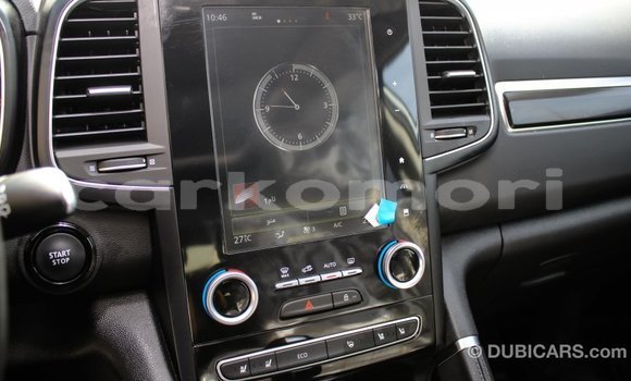 Buy Import Renault 4 White Car in Import - Dubai in Great Comore Buy Import Renault 4 White Car in Import - Dubai in Great Comore