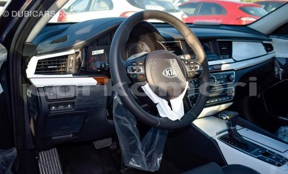 Acheter Import Voiture Kia Cadenza Autre à Import - Dubai, Grande Comore Acheter Import Voiture Kia Cadenza Autre à Import - Dubai, Grande Comore