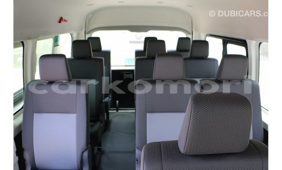 Buy Import Toyota Hiace White Car in Import - Dubai in Great Comore Buy Import Toyota Hiace White Car in Import - Dubai in Great Comore