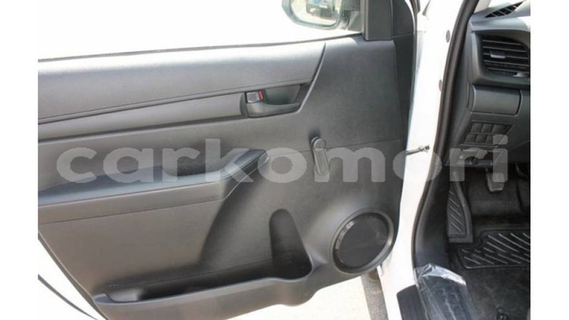 Big with watermark toyota hilux grande comore import dubai 2387