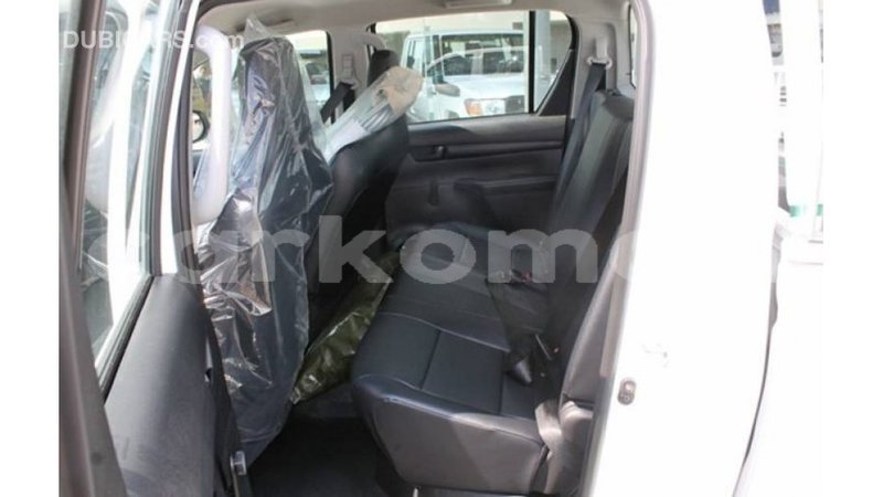 Big with watermark toyota hilux grande comore import dubai 2387