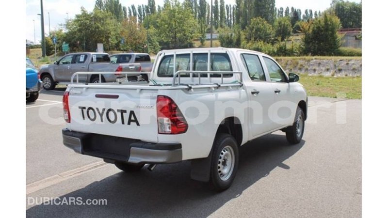 Big with watermark toyota hilux grande comore import dubai 2387