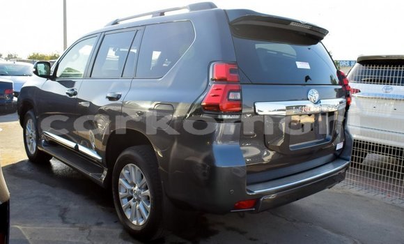 Acheter Import Voiture Toyota Prado Autre à Import - Dubai, Grande Comore Acheter Import Voiture Toyota Prado Autre à Import - Dubai, Grande Comore